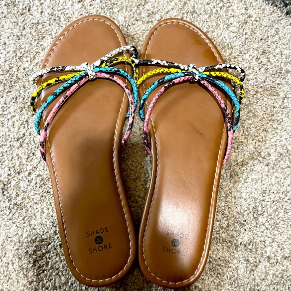 shade and shore Shoes - Sandals